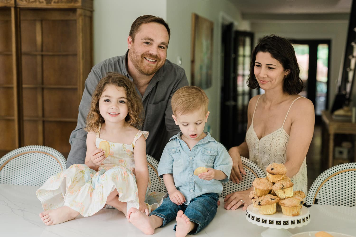 Family enjoying cupcake decorating activity, Summit, NJ lifestyle photography